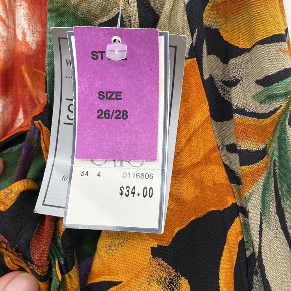 Studio C II NWT Faux Wrap Tropical Floral Skirt 26/28 - Picture 7 of 9